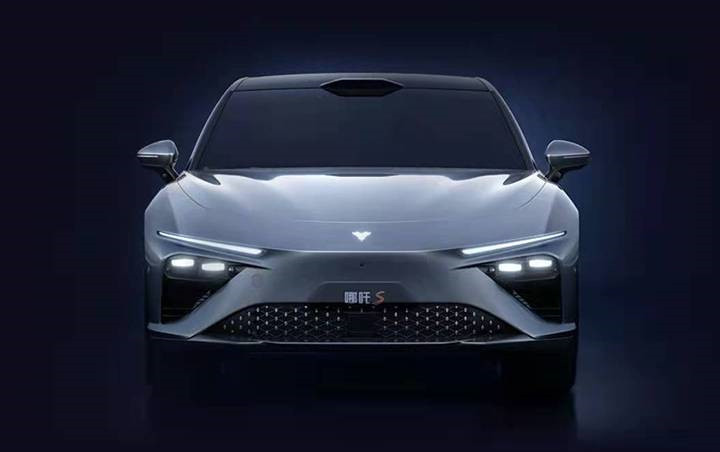 ����m(x��)��800km���������������߸S����A��D�ع�