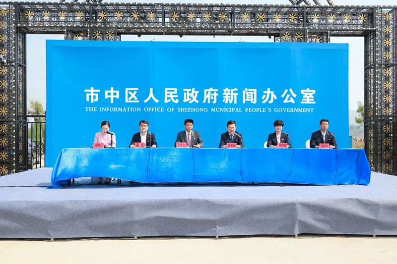 ���l(xi��ng)�����d�����Ѕ^(q��)�l(xi��ng)�����d��(zh��n)�Ԍ�ʩ�ߡ�㕽��l(xi��ng)�����d�������M�^(q��)����(chu��ng)�����l(f��)����