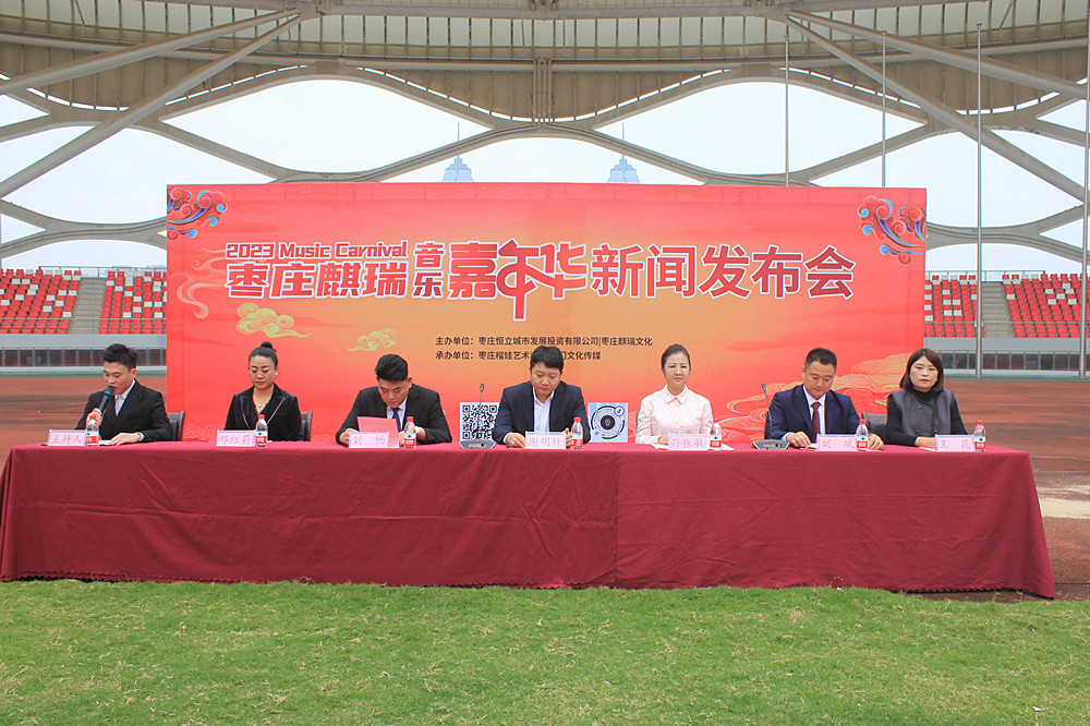 ���l(f��)�������_��11��4�� ���f��ӭ���������������Aʢ���ݳ���